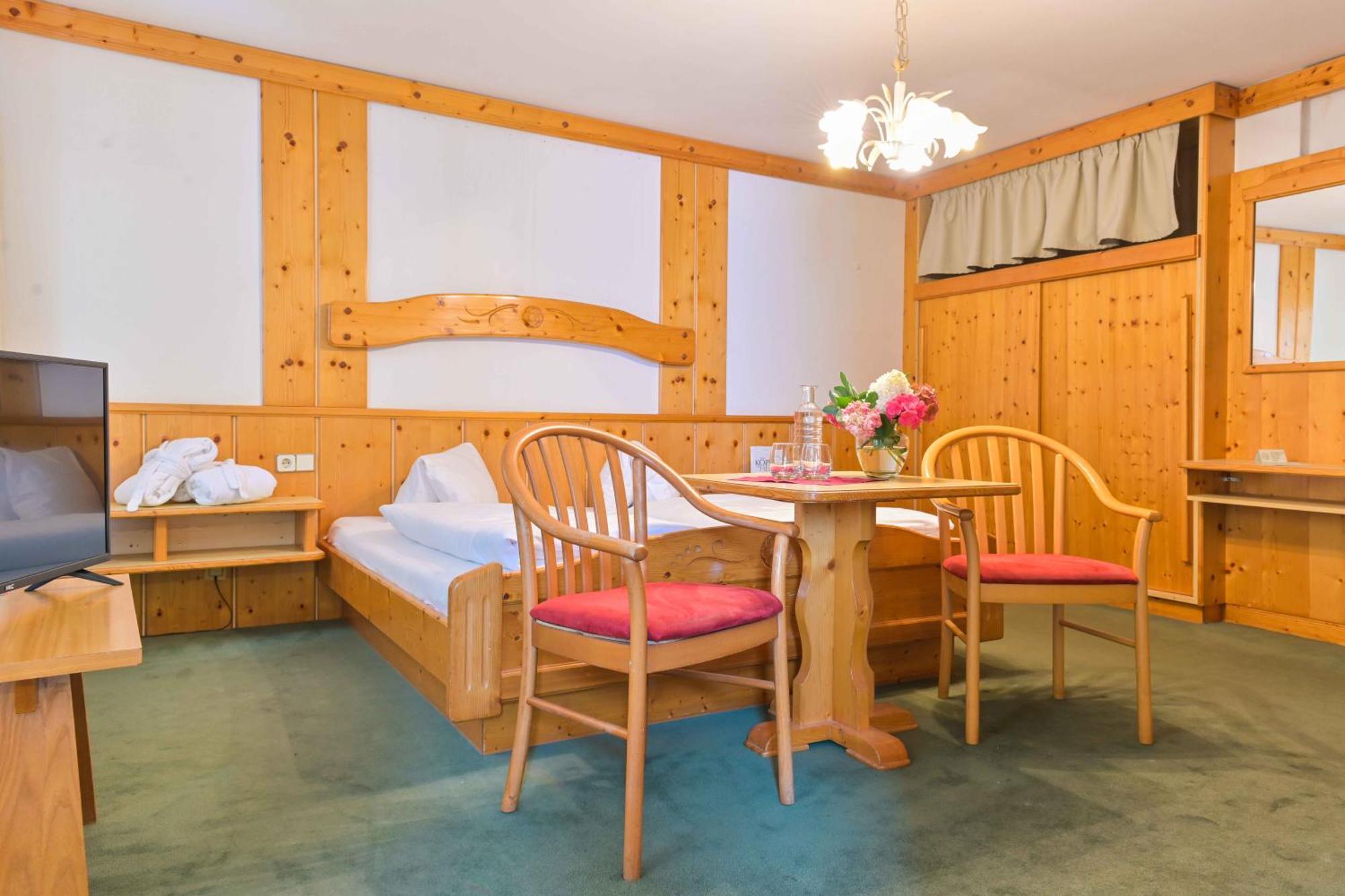 Ferienhotel Alber Mallnitz Εξωτερικό φωτογραφία
